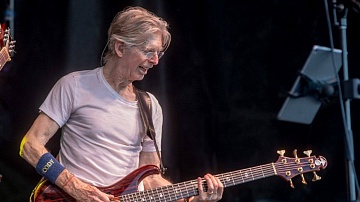 Скончался один из основателей группы Grateful Dead Скончался один из основателей группы Grateful Dead